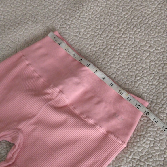 Nux Size Medium Pink Ribbed Ruffle Hem Leggings - Picture 8 of 11